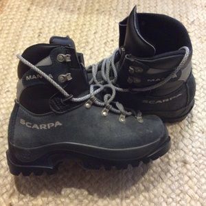 Scarpa Manta Hiking Boots Sz 36